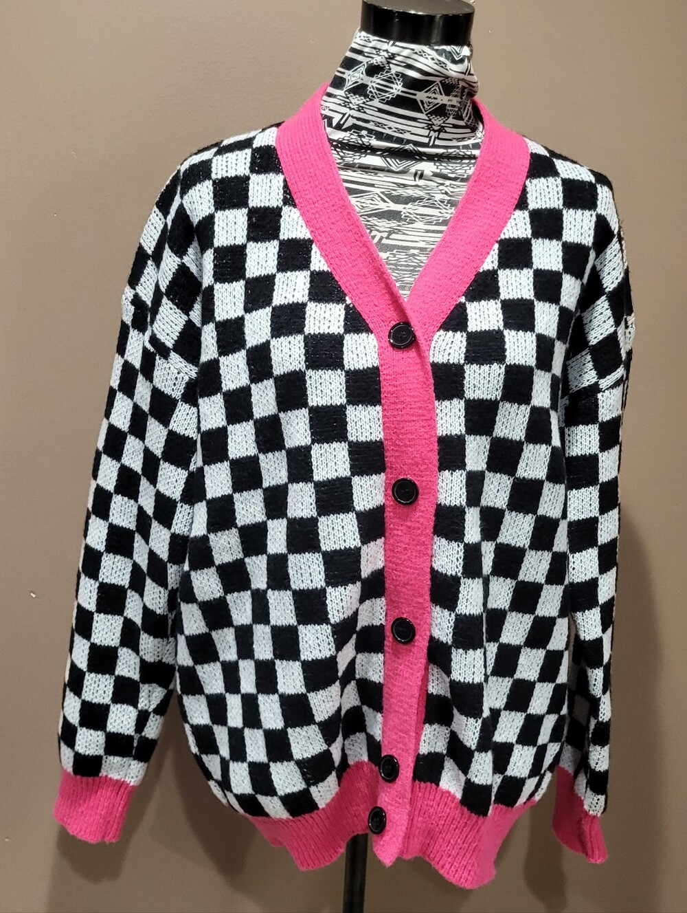 SHEIN Oversized Black & White Checkered Cardigan with Pink Trim - Picture 2 of 5